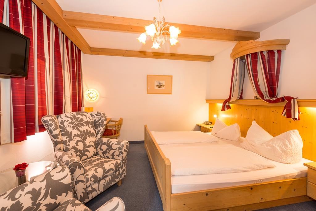 Hotel Landhaus Marchfeld Oberau Extérieur photo
