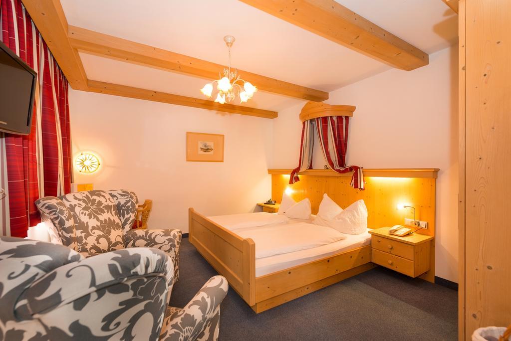 Hotel Landhaus Marchfeld Oberau Extérieur photo